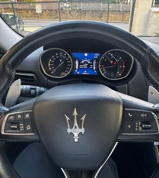 Maserati Levante V6 275 HP D AWD
