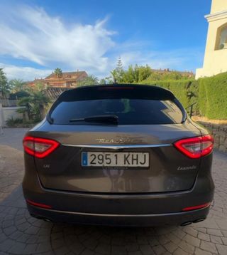 Maserati Levante V6 275 HP D AWD