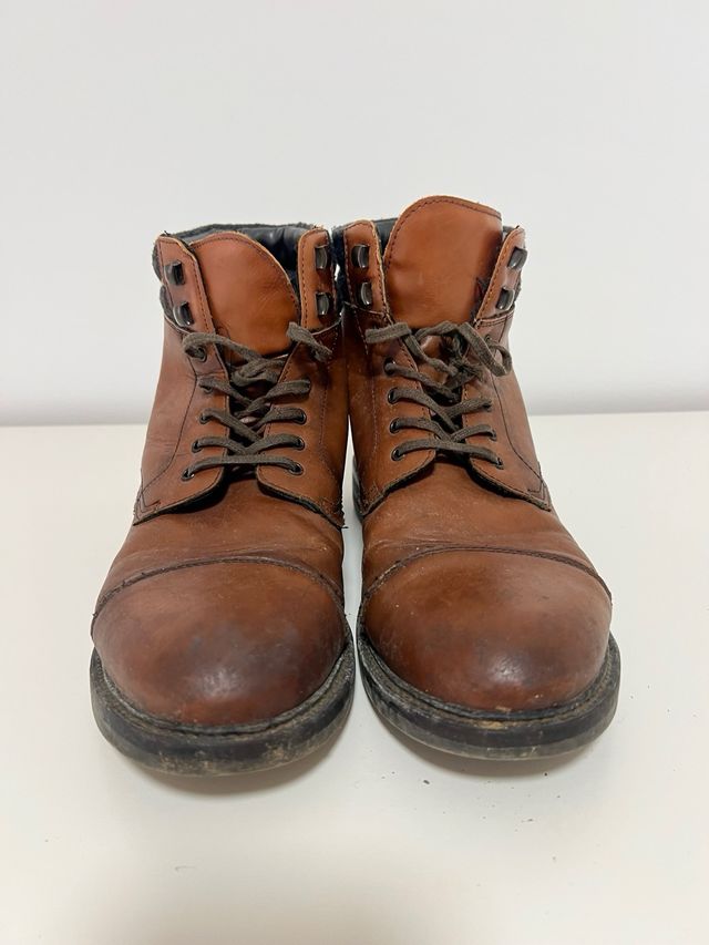 Stivali in pelle marroni