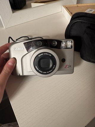 Cámara Canon Z85 Zoom Lens