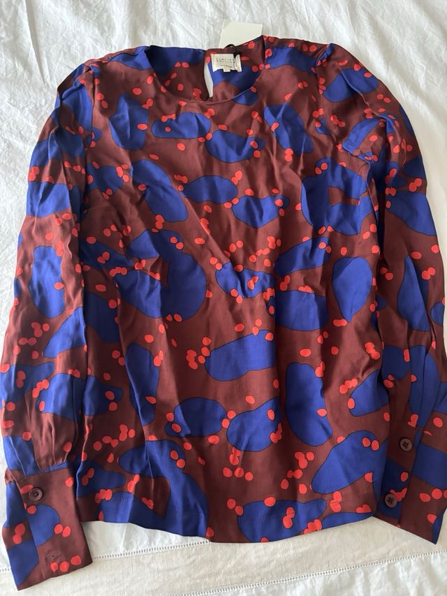 Conjunto de pantalon y blusa