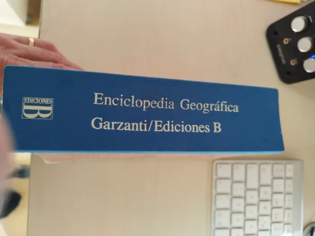 Enciclopedia geográfica Garzanti