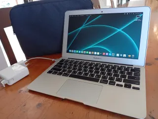 MacBook Air 11 2015 Plata