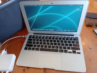 MacBook Air 11 2015 Plata
