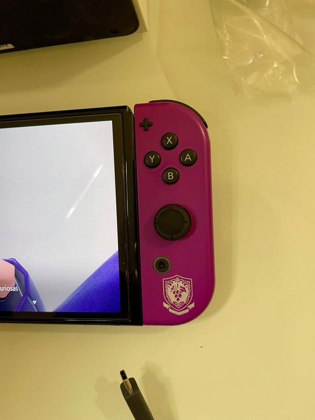 Nintendo Switch OLED Pokémon Scarlet & Violet