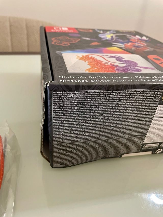 Nintendo Switch OLED Pokémon Scarlet & Violet