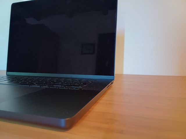 MacBook Pro 16 M4 Max 48GB RAM 1TB SSD