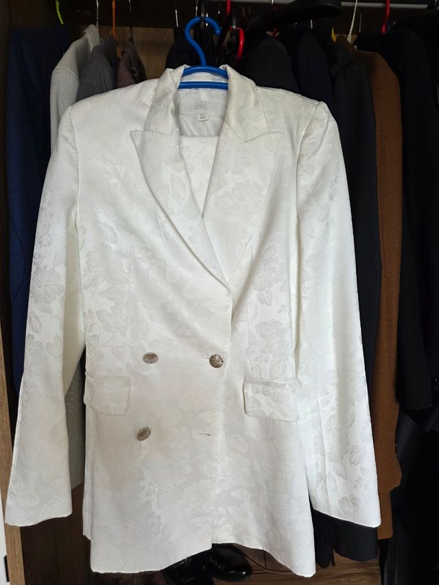Traje Zara Blanco Tejido Jacquard