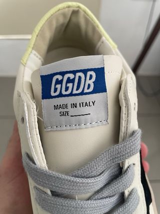 Zapatillas Golden Goose Superstar Negras y Blancas