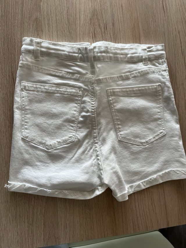 Pantalón corto vaquero blanco