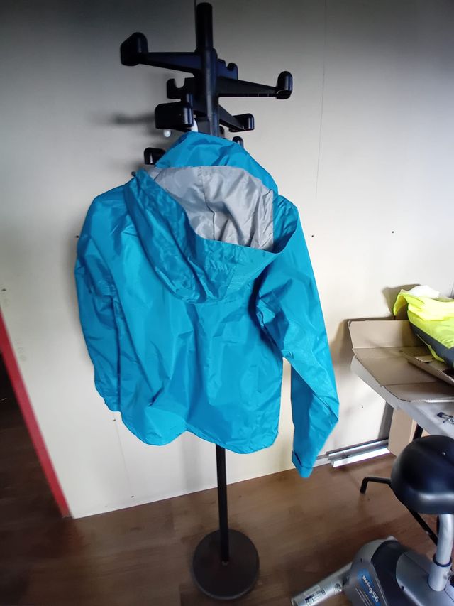 Cortavientos azul GORE-TEX