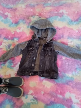 Chaqueta vaquera con capucha+REGALO BOTAS DE AGUA