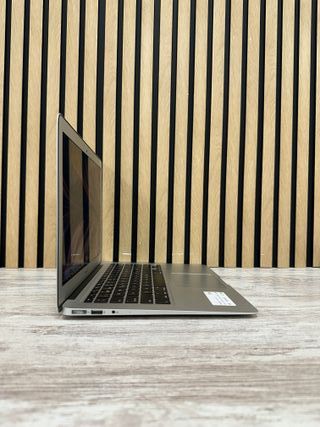 MacBook Air 13" 2017 i5 8gb 128gb SSD