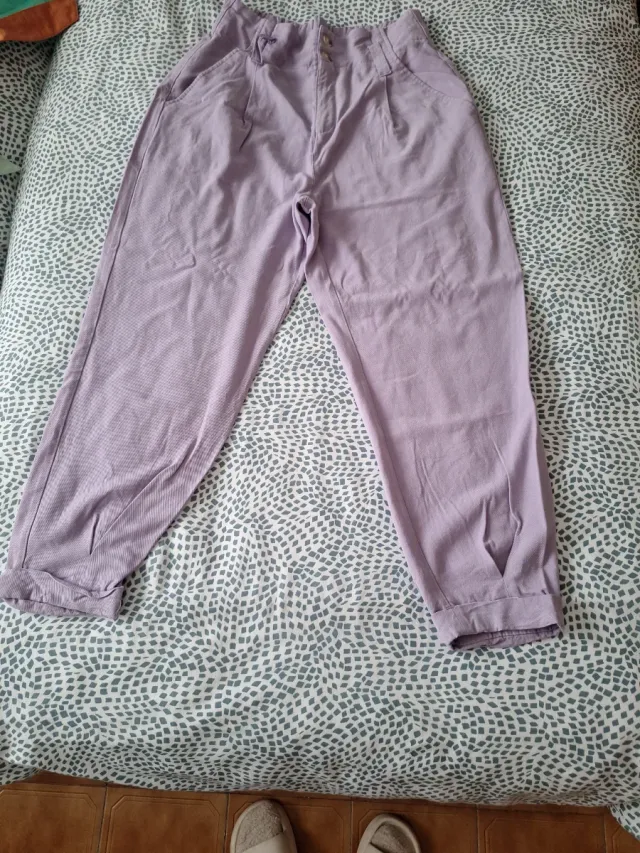 Pantalón lila