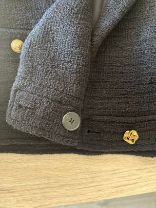 Chaqueta Zara Crop Tweed Botones Dorados
