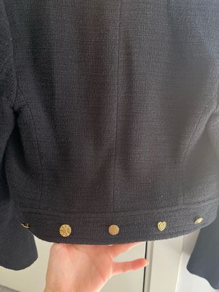 Chaqueta Zara Crop Tweed Botones Dorados
