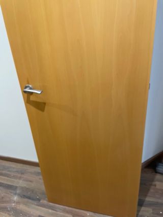 Puerta de madera (x3) sin pomos