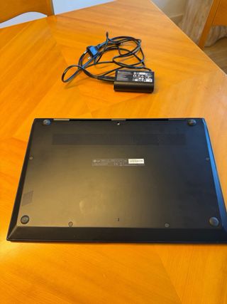 Portátil LG Gram 17” I7 - súper ligero 1,3 kilos ￼