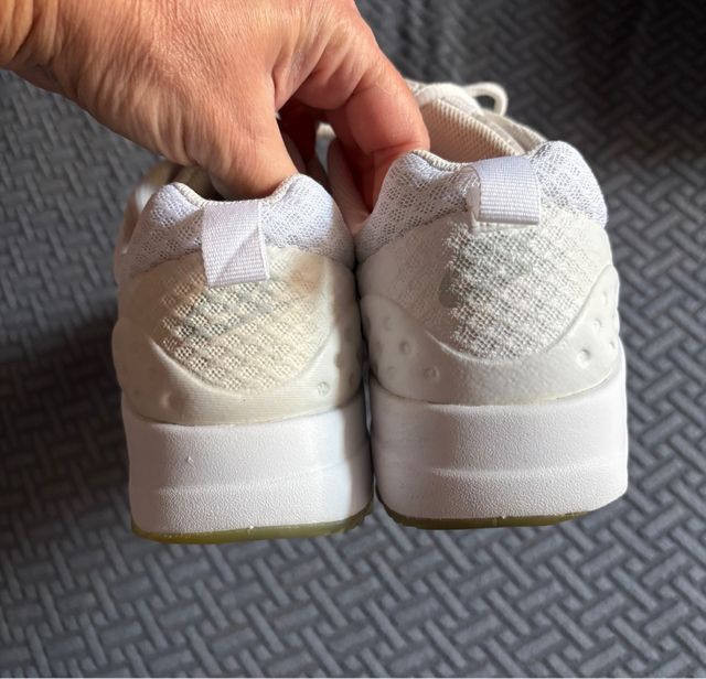 Nike Air Max Motion LE Zapatillas Blancas