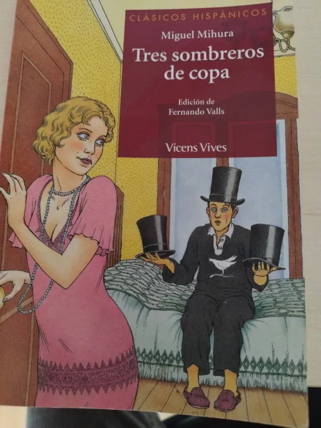 Tres Sombreros De Copa N/c