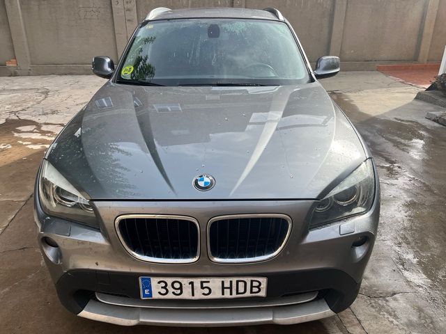 BMW X1 2011
