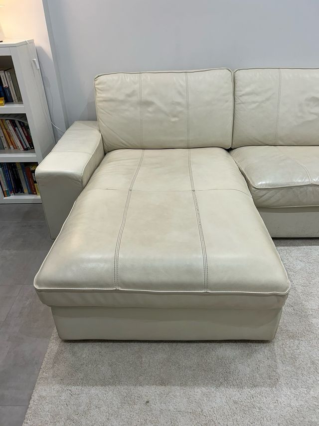 URGE POR MUDANZA: Sofá de piel beige 4 plazas