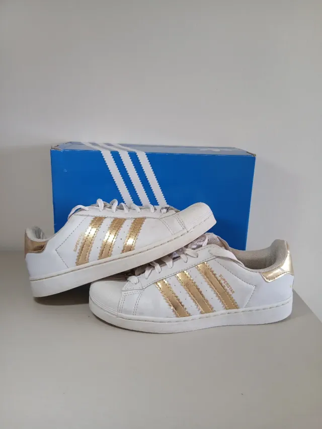 Adidas Superstar Doradas