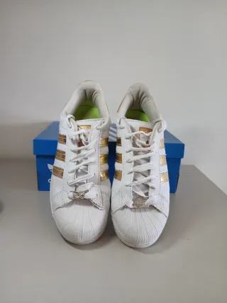 Adidas Superstar Doradas