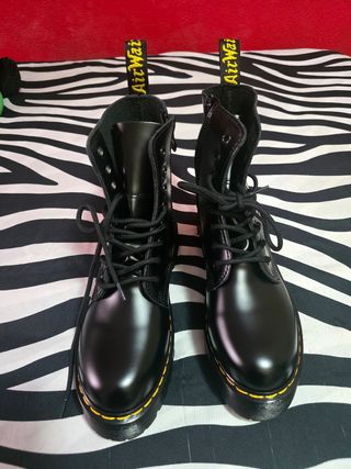 Botas Dr. Martens Negras