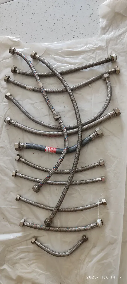 Flexibles de fontanería