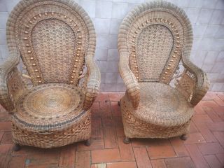 Precio por dos sillones señoriales caña/mimbre. Se