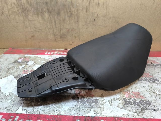 ASIENTO DELANTERO NUEVO APRILIA SR 50