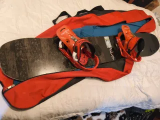 Tabla Snow Burton con Fijaciones Burton