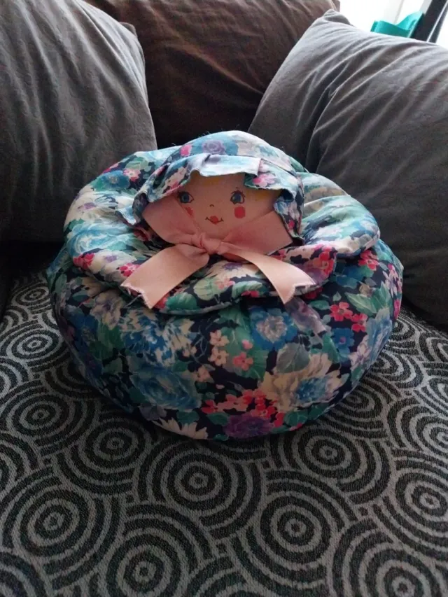 Joyero guardamedias floral