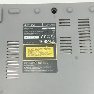 PlayStation 1 (PS1) Sony solo Console SCPH-7002