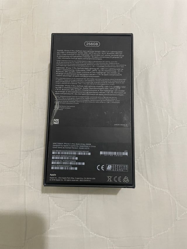 Scatola iPhone 11 Pro 256GB + Accessori