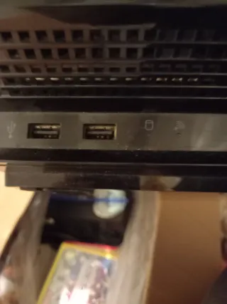 Consola PlayStation 3 Negra + Mando y Juegos