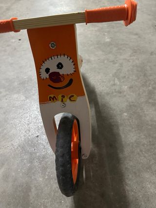 Bicicleta de madera MIC