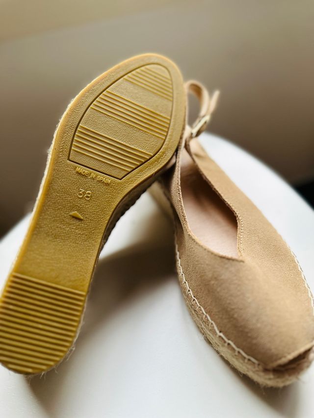 Sandalias Macarena Beige Talla 38