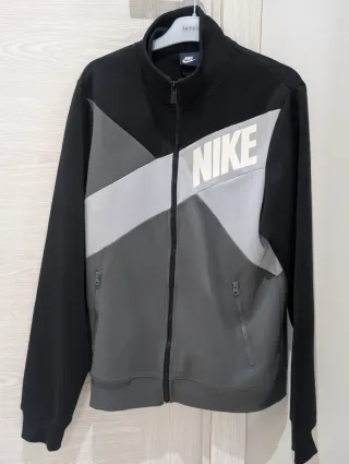 Chaqueta deportiva Nike cremallera