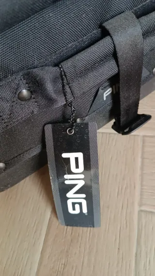 Bolsa de viaje golf Ping con etiqueta