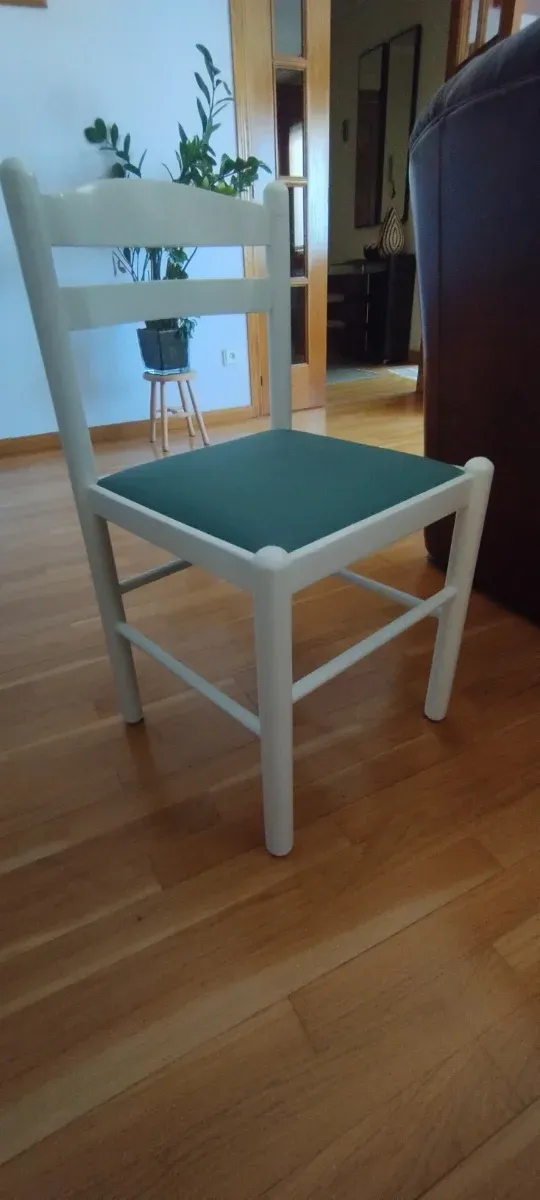 Mesa extensible de cocina con 4 sillas