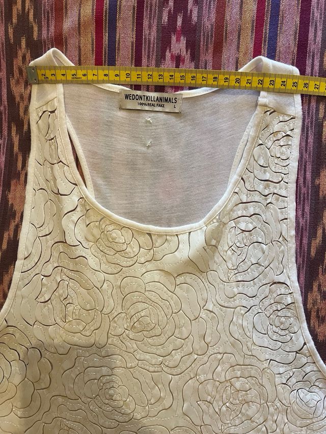 Original Camiseta sin mangas Wedontkillanimals