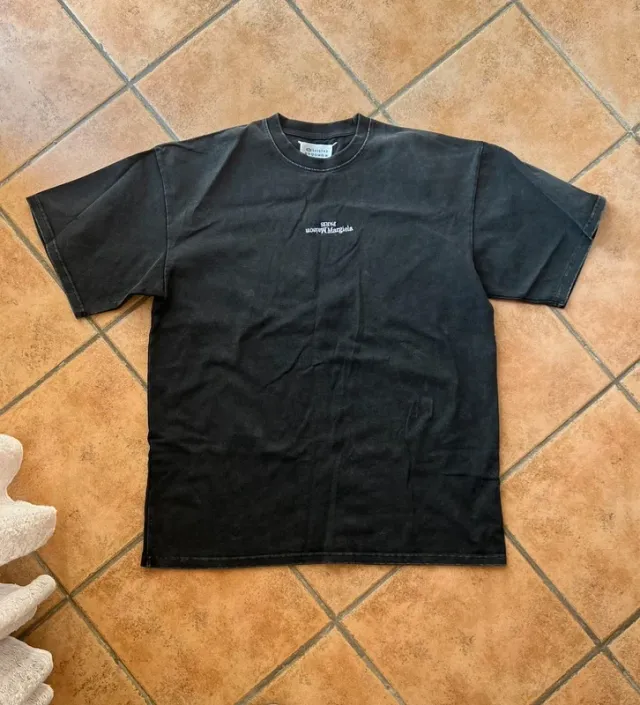 Maglietta Maison Margiela Upside Down Tg 46