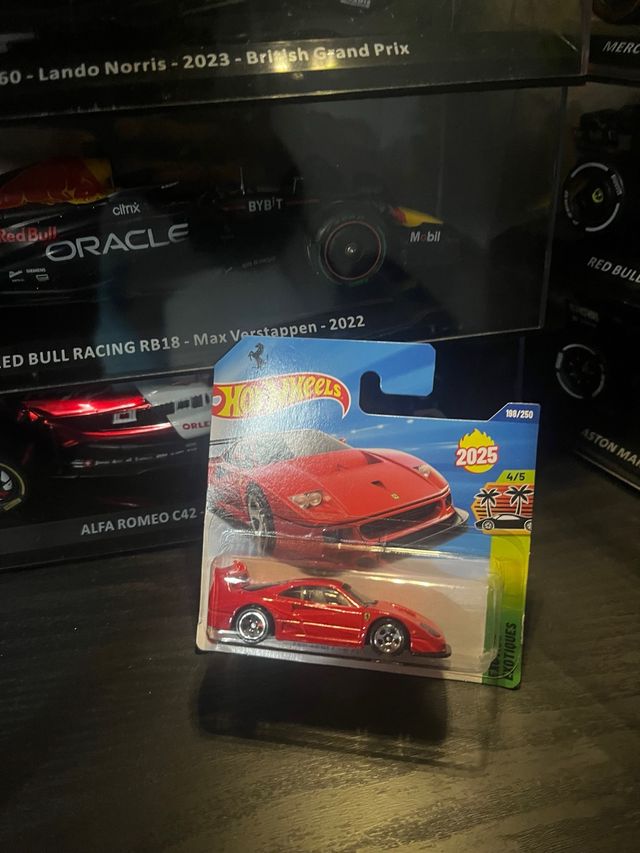 Hotwheels Ferrari F40 2025