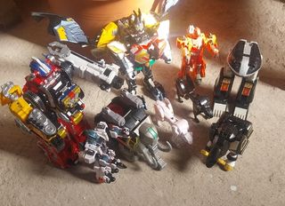 Megazord Juguetes más figuras venta o intercambio