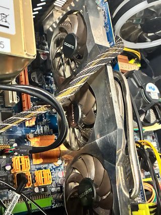 Ordenador Negro con RGB