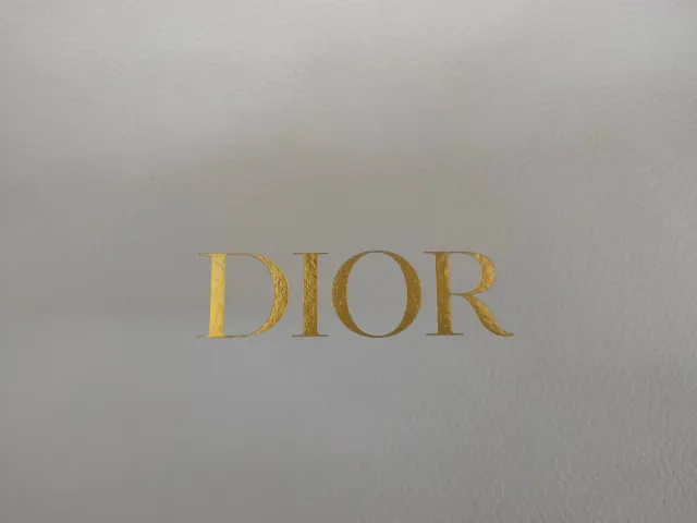 Caja de regalo Dior