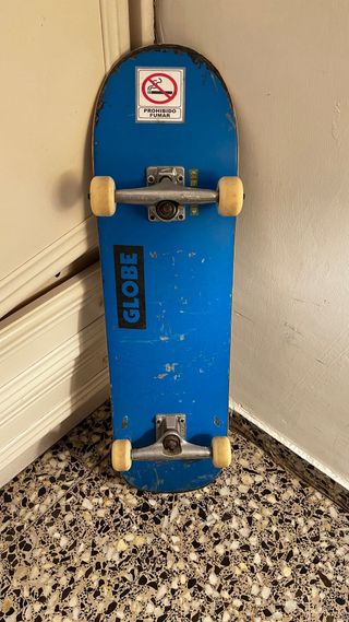 Tabla de skate Globe 8 1/4 Llave T de regalo