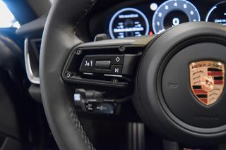 Porsche 911 992.2 Carrera 2025